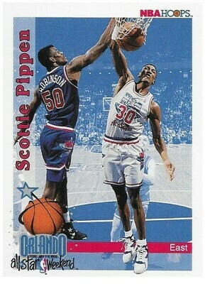 Pippen, Scottie / Chicago Bulls | NBA Hoops #300 | Basketball Trading Card | 1992-93 | Hall of Famer | All-Star