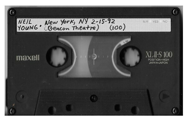 Young, Neil / New York, NY (Beacon Theatre) - February 15, 1992