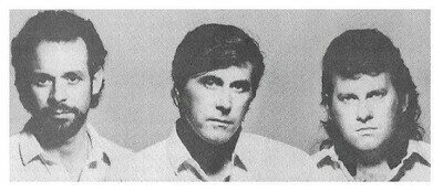 Roxy Music / Closeup-Bryan in Center | Magazine Photo | 1970s