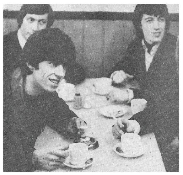 Rolling Stones, The / Charlie-Keith-Bill at Table with Cups and Spoons | Magazine Photo | 1960s