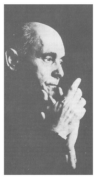 Solti, Georg / Closeup-Thumbs On Chin | Magazine Photo