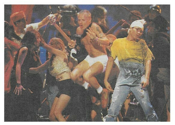 Red Hot Chili Peppers / MTV Awards-Flea in Mid-Air | Magazine Photo | September 1992