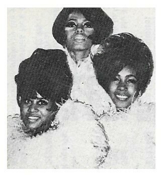 Supremes, The / Group Photo, Diana at Top Center | Magazine Photo | 1968