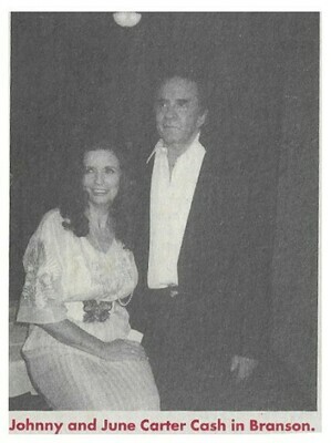 Cash, Johnny / Johnny Cash and June Carter Cash in Branson | Magazine Photo | 1994