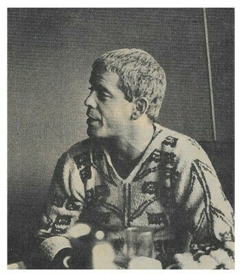 Reed, Lou / Wearing Sweater-Light Hair-Looking to His Right | Magazine Photo | 1974
