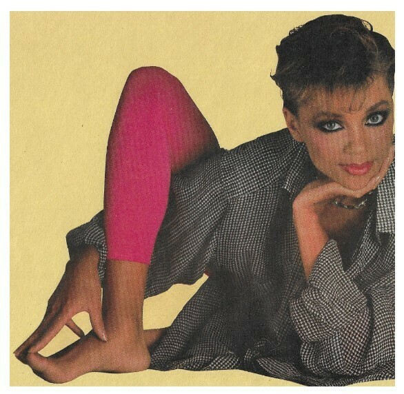 Williams, Vanessa / In Black and White Shirt-Pink Pants (1984)