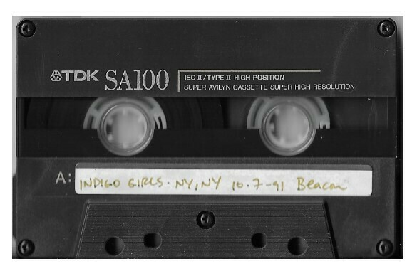 Indigo Girls / New York, NY (Beacon Theatre) - October 7, 1991 | with Bonus