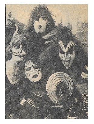Kiss / Group Photo, Outdoors, Gene on Right | Magazine Photo | 1976