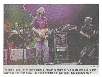 Phish / First Concert in More Than Two Years | Newspaper Photo | December 2002