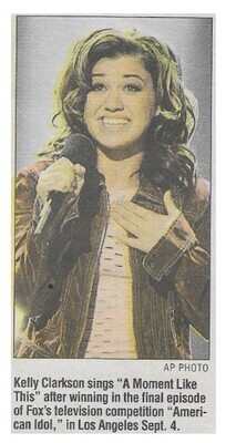 Clarkson, Kelly / Los Angeles, CA (American Idol) | Newspaper Photo | September 2002