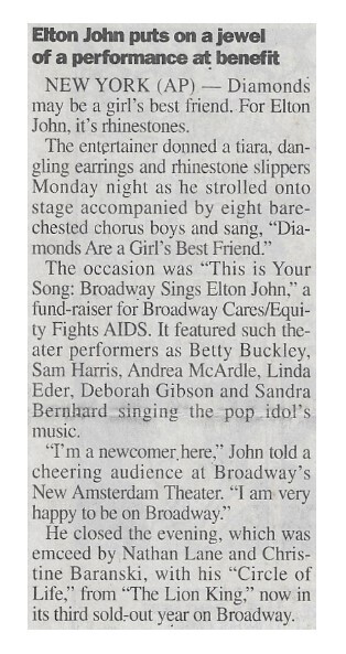 John, Elton / Elton John Puts On a Jewel of a Performance at Benefit | Newspaper Article | April 2000