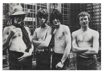 Beck, Jeff (Group) / Group Photo-Jeff 2nd from Left | Magazine Photo | 1968