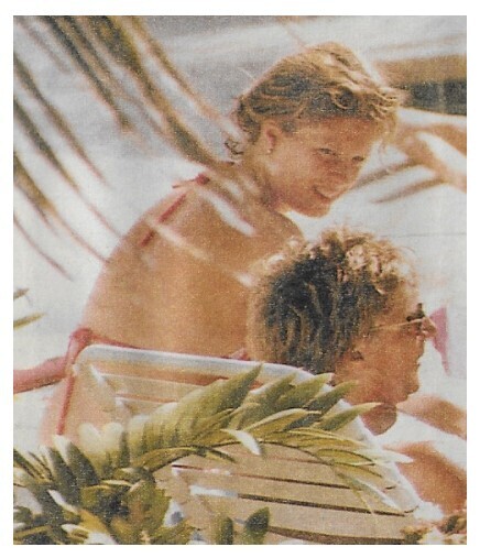 Stewart, Rod / On the Beach-with Rachel Hunter | Magazine Photo | 1993