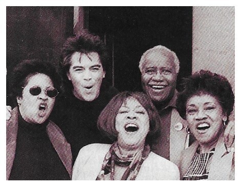 Stuart, Marty / With The Staple Singers-Singing | Magazine Photo | 1993