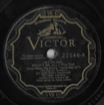 High Hatters, The / I'm a Dreamer, Aren't We All? | Victor 22146 | 10 Inch Shellac Single (78 RPM) | 1929