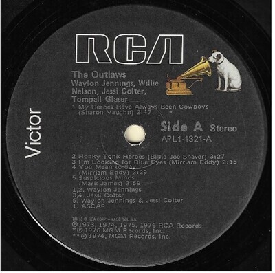 Jennings, Waylon / The Outlaws | RCA Victor APL1-1321 | with Willie Nelson, Jessi Colter, Tompall Glaser | January 1976