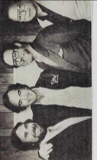 Diamond, Neil / 1986: Posing with CBS Records Executives in New York