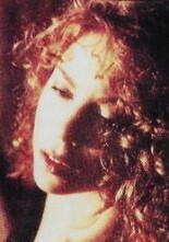 Carey, Mariah / 1991: Closeup, Looking Over Her Shoulder, Emotions Era