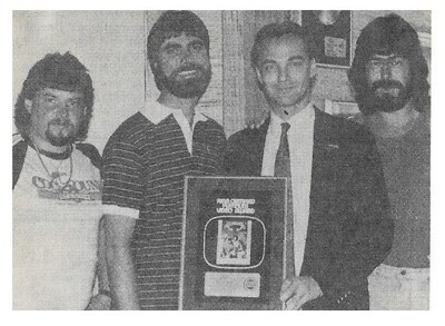 Alabama / 1986: Jeff-Teddy-Randy Receiving Video Award