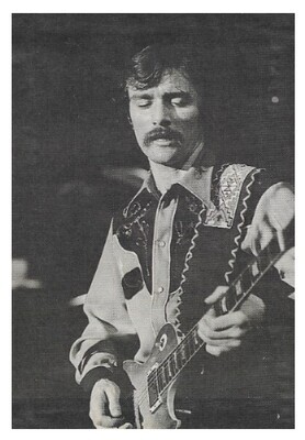 Allman Brothers Band / Dickey Betts-On Stage-Looking Down at Guitar