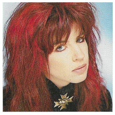 Bangles / Michael Steele - Light Blue Background #3 / 1986