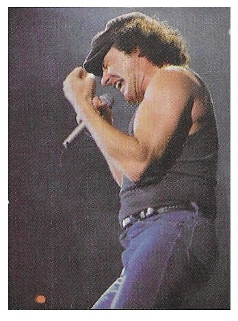 AC/DC / 1991: Brian Johnson On Stage-Fist Up