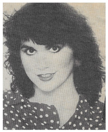 Ronstadt, Linda / Closeup-Polka Dot Dress-Get Closer Era #2 / 1982