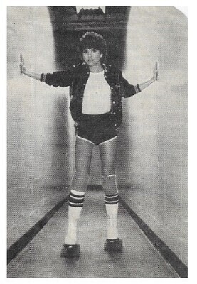 Ronstadt, Linda / In Hallway Wearing Roller Skates / 1978