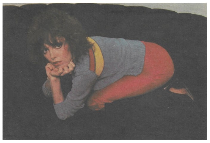 Benatar, Pat / 1980: Los Angeles, CA (On Her Sofa)
