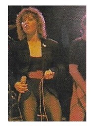Benatar, Pat / On Stage-Black Outfit-Red Belt
