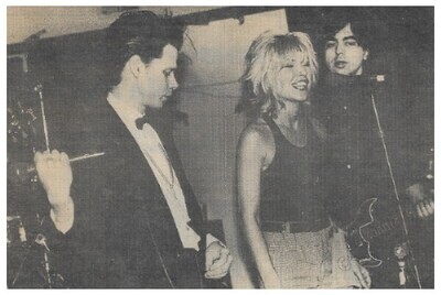 Blondie / Debbie + Chris on Stage with James Chance (1980)