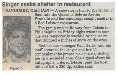 Franklin, Aretha / Singer Seeks Shelter in Restaurant / 1994