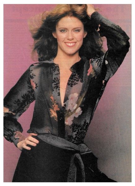 Dawber, Pam / Black Pants - Flowered Top - Los Angeles (1978)