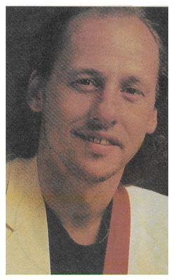 Dire Straits / Mark Knopfler: Closeup-Light Yellow Jacket / 1990