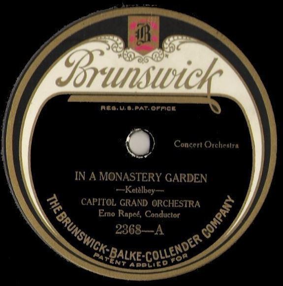 Capitol Grand Orchestra / In a Monastery Garden (1923) / Brunswick 2368 (Single, 10" Shellac)