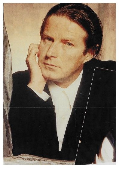 Henley, Don / Black Jacket-White Shirt-Hand on Chin (1990)