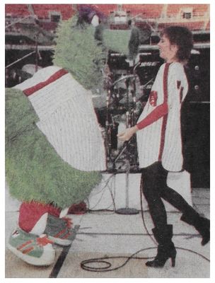 Benatar, Pat / On Stage-Philadelphia, PA-Veterans Stadium (1980)