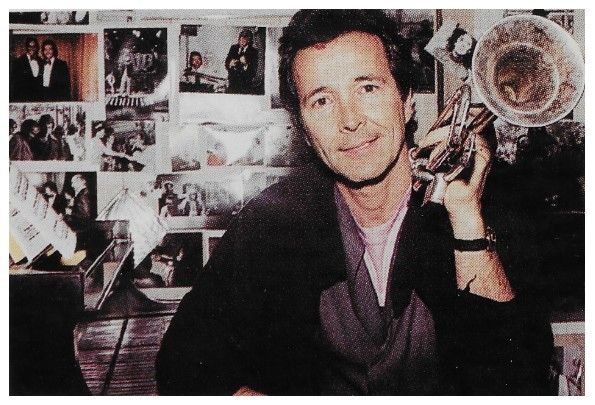 Alpert, Herb / Sitting at Piano-Trumpet on Shoulder (1989)