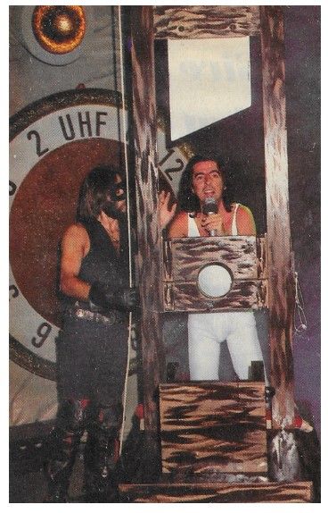 Cooper, Alice / On Stage-With Guillotine (1978)