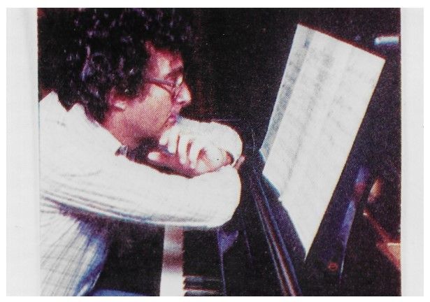 Newman, Randy / Sitting at Piano-Reading Music (1978)