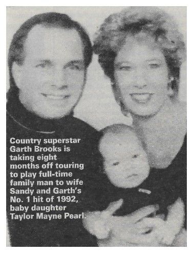 Brooks, Garth / Taking Eight Months Off-with Wife Sandy and Baby Daughter (1992)