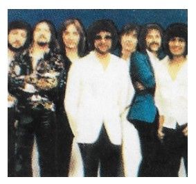 Electric Light Orchestra / Group Photo-Jeff Lynne in Center-White Jacket (1979)