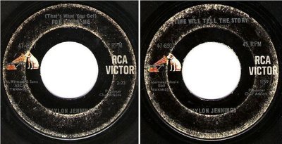 Jennings, Waylon / (That&#39;s What You Get) For Lovin&#39; Me (1966) / RCA Victor 47-8917 (Single, 7&quot; Vinyl)
