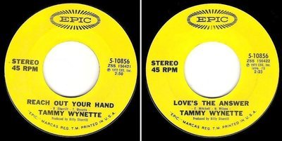 Wynette, Tammy / Reach Out Your Hand (1972) / Epic 5-10856 (Single, 7&quot; Vinyl)