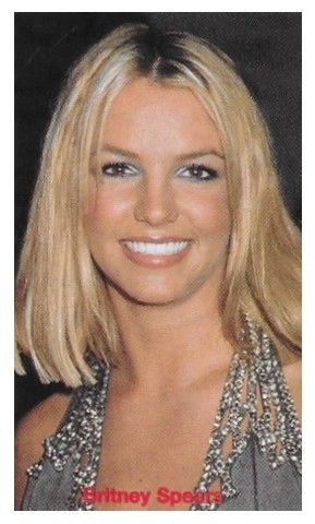 Spears, Britney / Closeup-Silver-Grey Top-Smiling (2001)