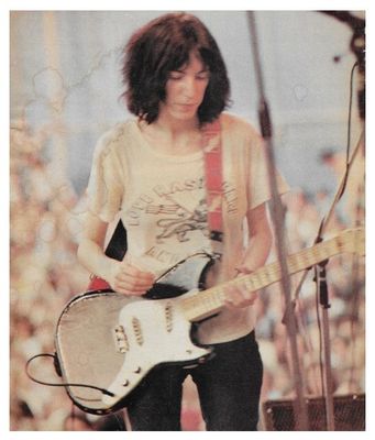 Smith, Patti / On Stage-Love Rastafari Shirt (1977)