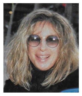 Streisand, Barbra / Closeup-Sunglasses-Black Top (1993)