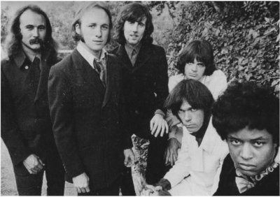 Crosby, Stills, Nash + Young / Group Photo Outdoors (1969)