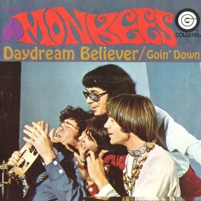 Singles (7&quot;) - M