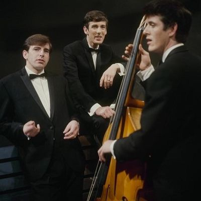 Bachelors, The